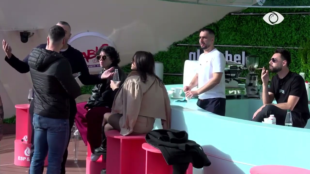 “Ma thuaj pak, çfarë është feshkull?”/ Mateo debaton me Keijsin