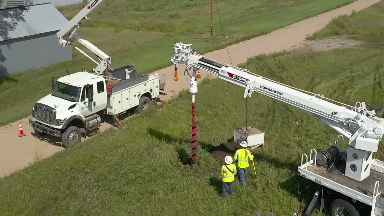 Terex Commander Series of Digger Derricks
