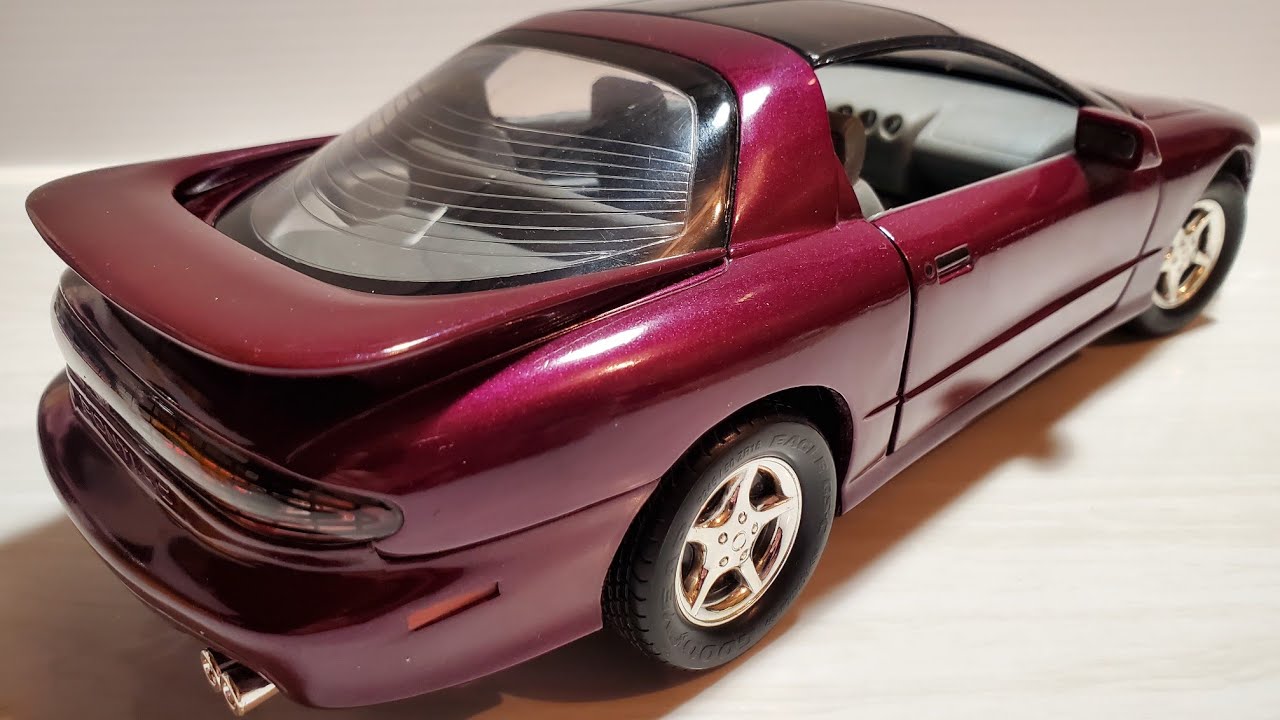 1996 Pontiac Firebird Trans Am 1:18