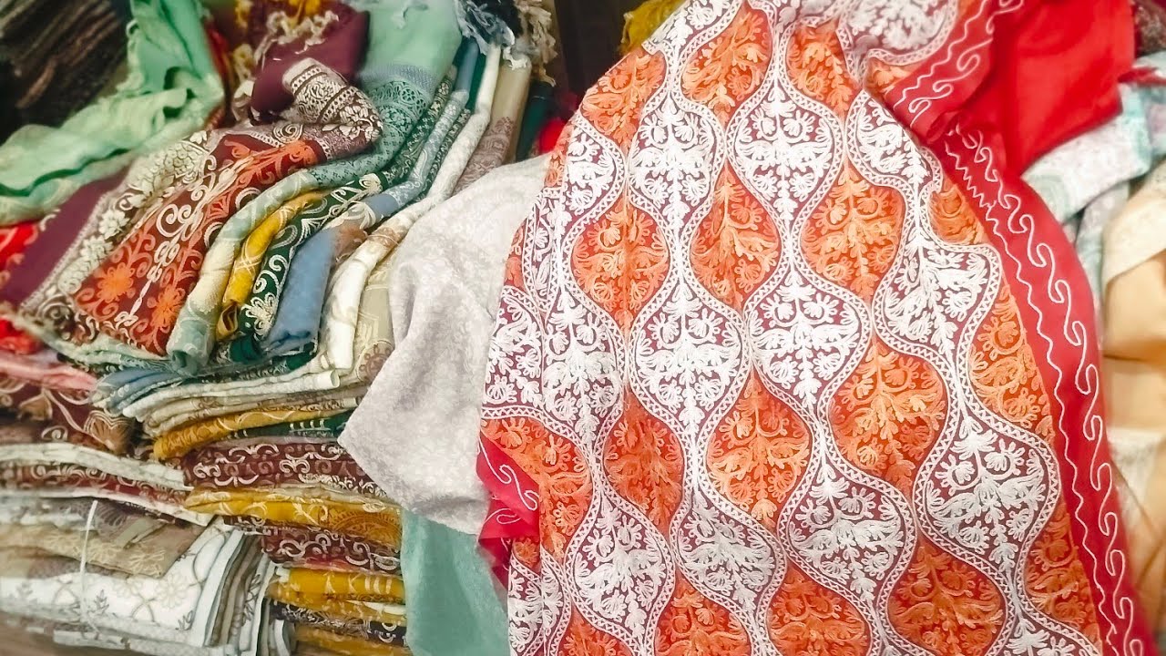 #aaj ki #sapcial 🥳#beautiful #variety #shawls and stole only 198rs se start 🤯 sale 😍 #trending #live