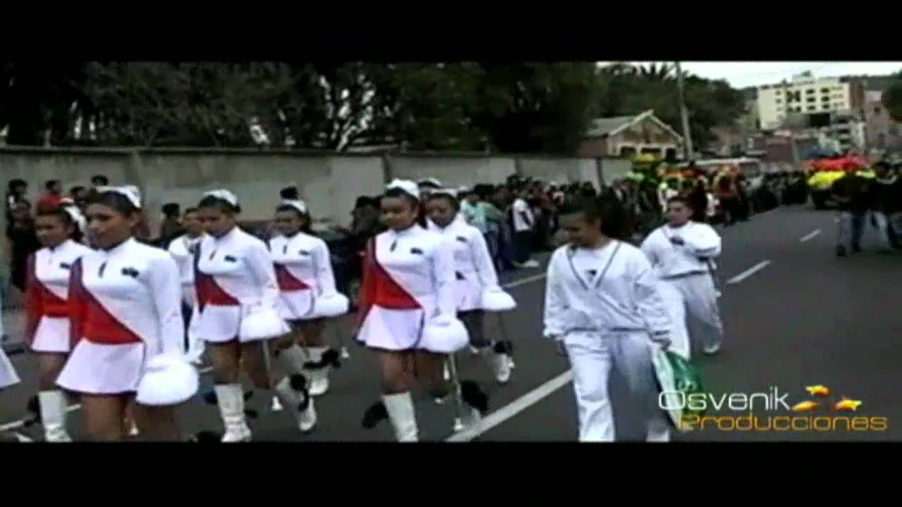 Bastoneras 24 de mayo desfile C.Te