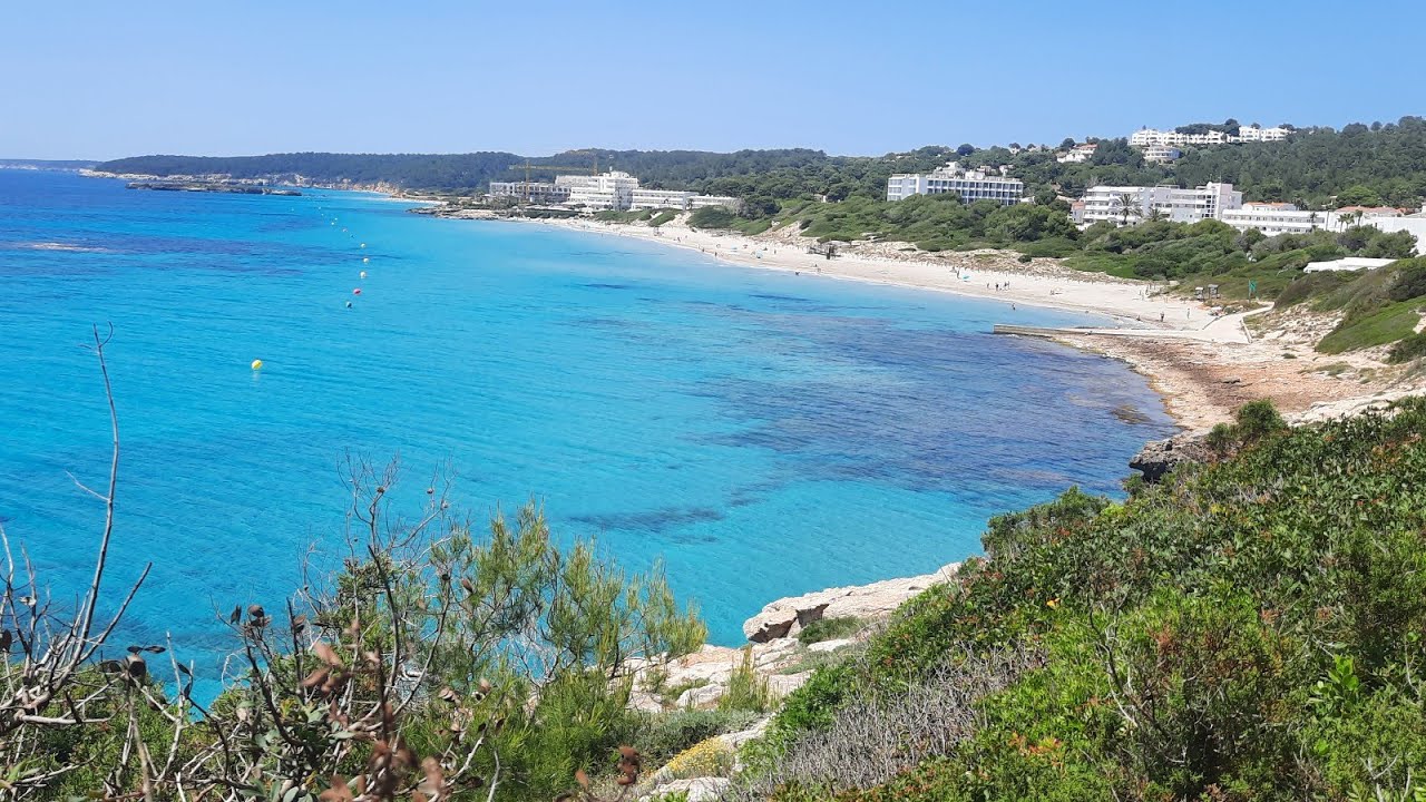 BEACH WALK Santo Tomas Beach, Menorca (may) #santotomas #beachwalk beach