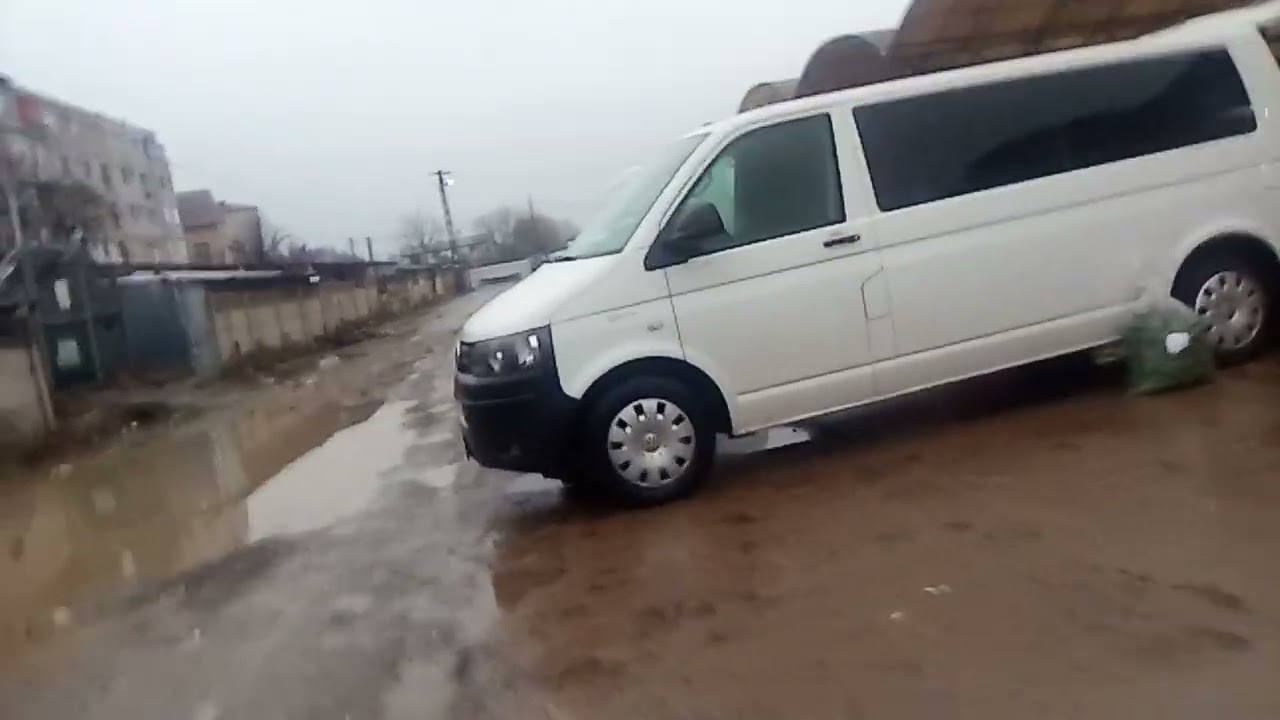 Așa trebuie sa arate un drum ? Spart tot ați rupi picioarele 
