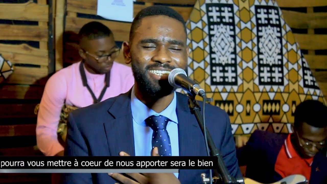 Isaac Bukasa feat. Deodato Bikindo - Dans une Adoration Live