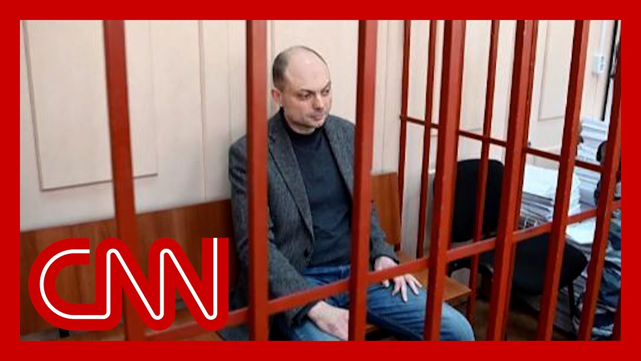 Putin critic jailed for 25 years after publicly criticizing Ukraine war
