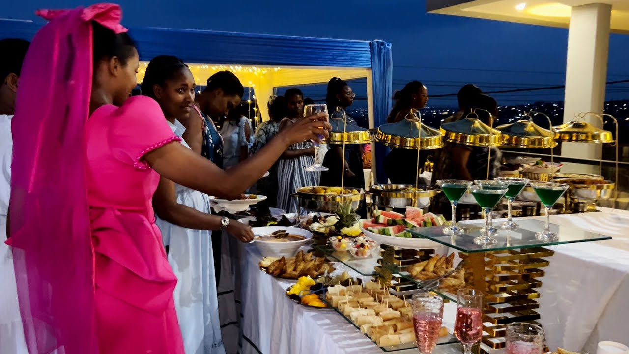 IYI BRIDAL SHOWER KO YARITEGUYE DA/ MUZE TUBATEKERE HAMAGARA 0783170235