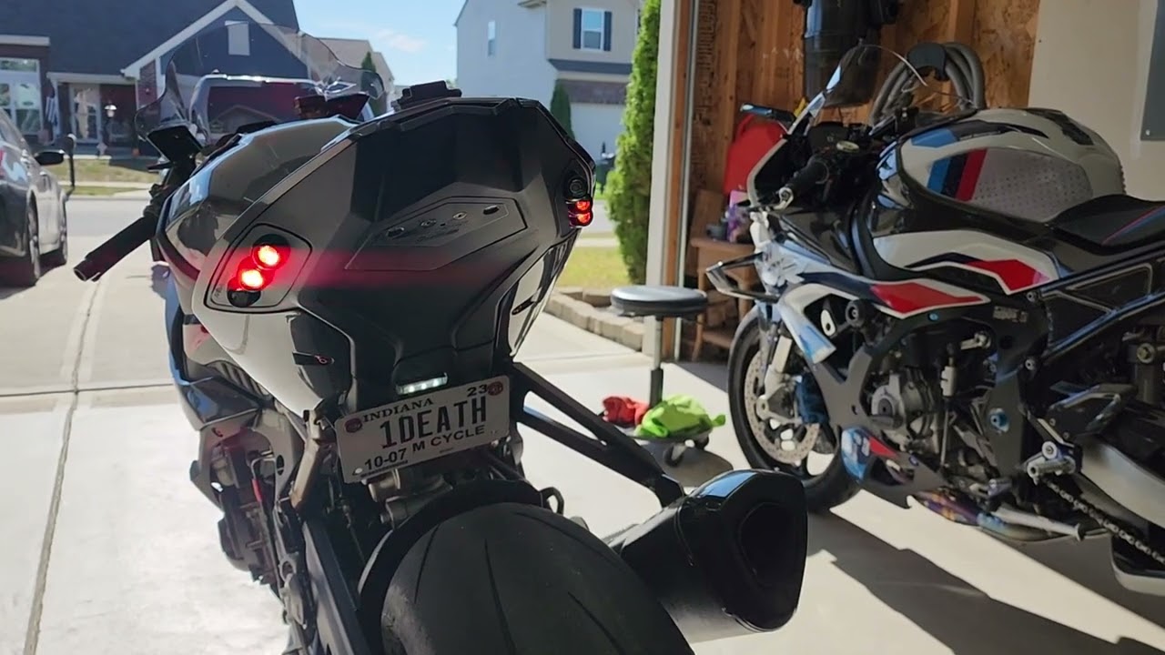 Switching my BMW S1000RR from NRC tail lights to TST here is why i switched!