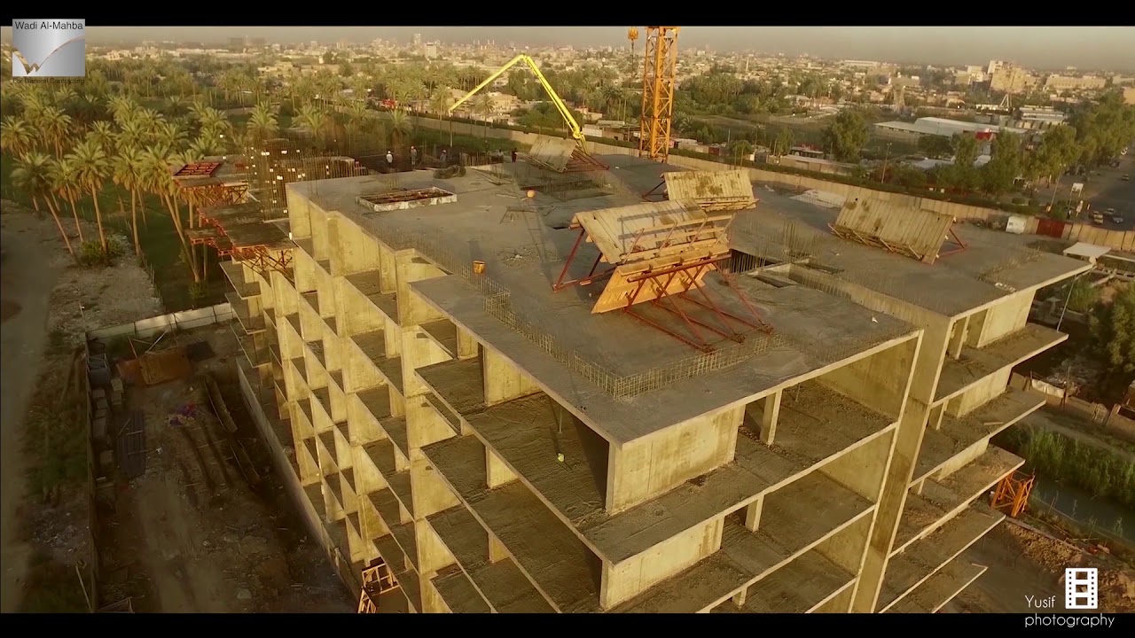 اسلوب التنفيذ للهيكل الخرساني بأستخدام القوالب المنزلقة في مجمع جوهرة المحيط السكني.