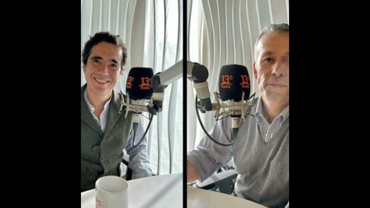 Ignacio Briones y Oscar Landerretche conversan sobre el futuro de las humanidades a raíz de las d...