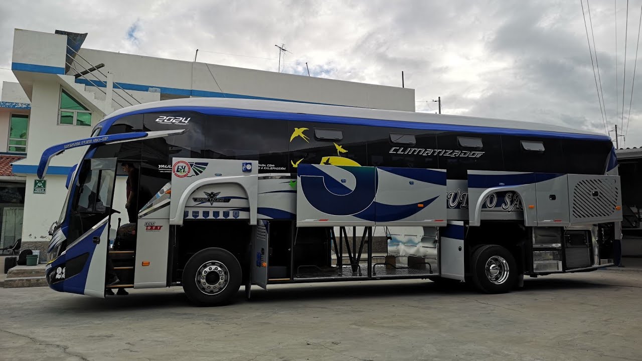 Hunter Plus para Ejecutivo San Luis en chasis Hino RM