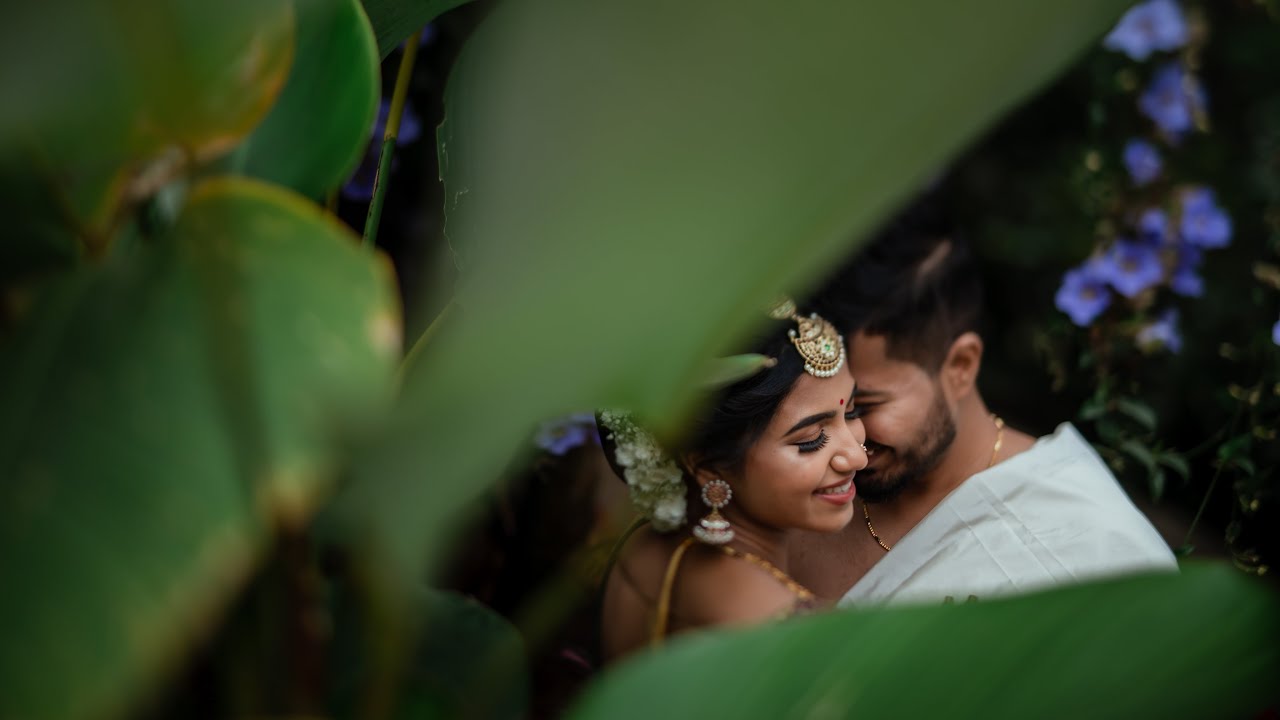 Sindhu & Abhishek | Wedding Film by 'Journeys by Vivek' at the Peacock grove, Bangalore