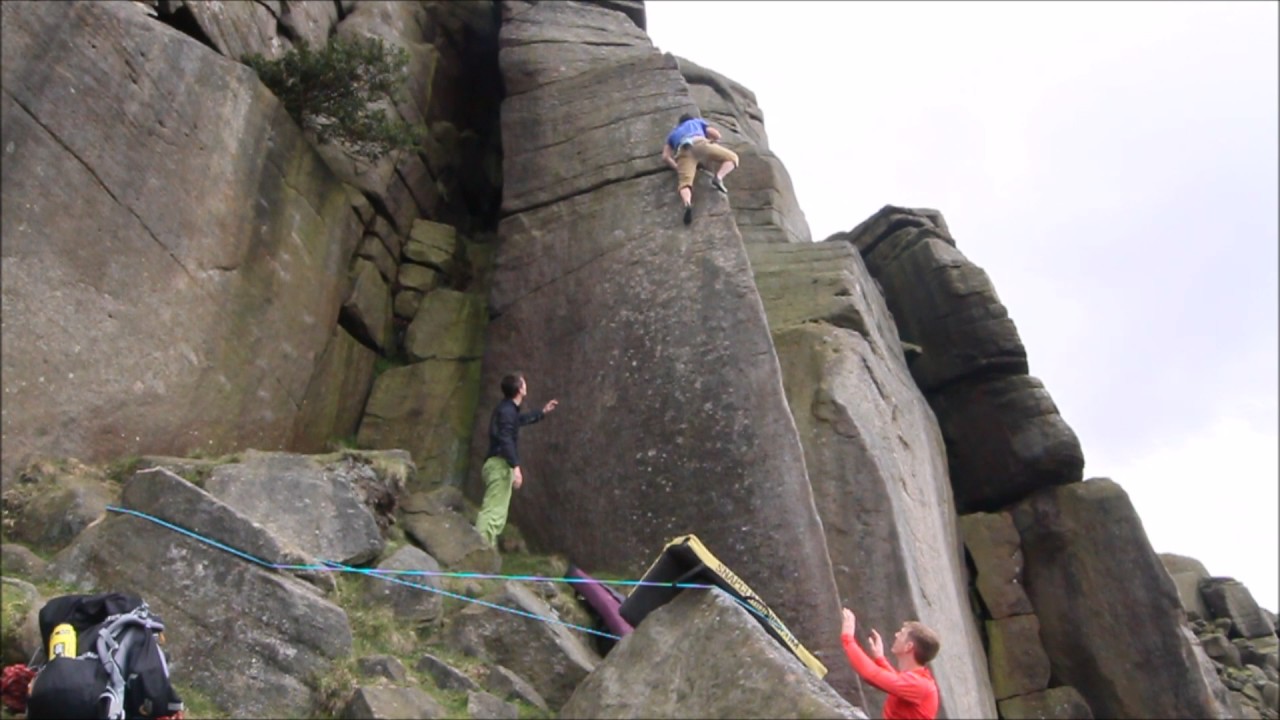 Soloing - The Archangel, Stanage Plantation E3 5b