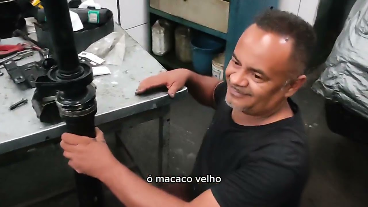 Como trocar Mancal central com rolamento do Cardan da Touareg V6 3.6 2009