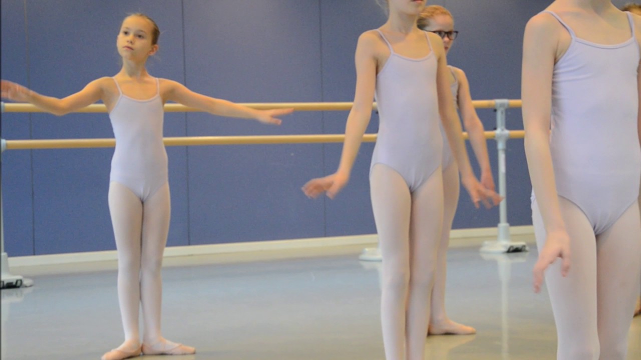 Balletskolen i Holstebro byder velkommen
