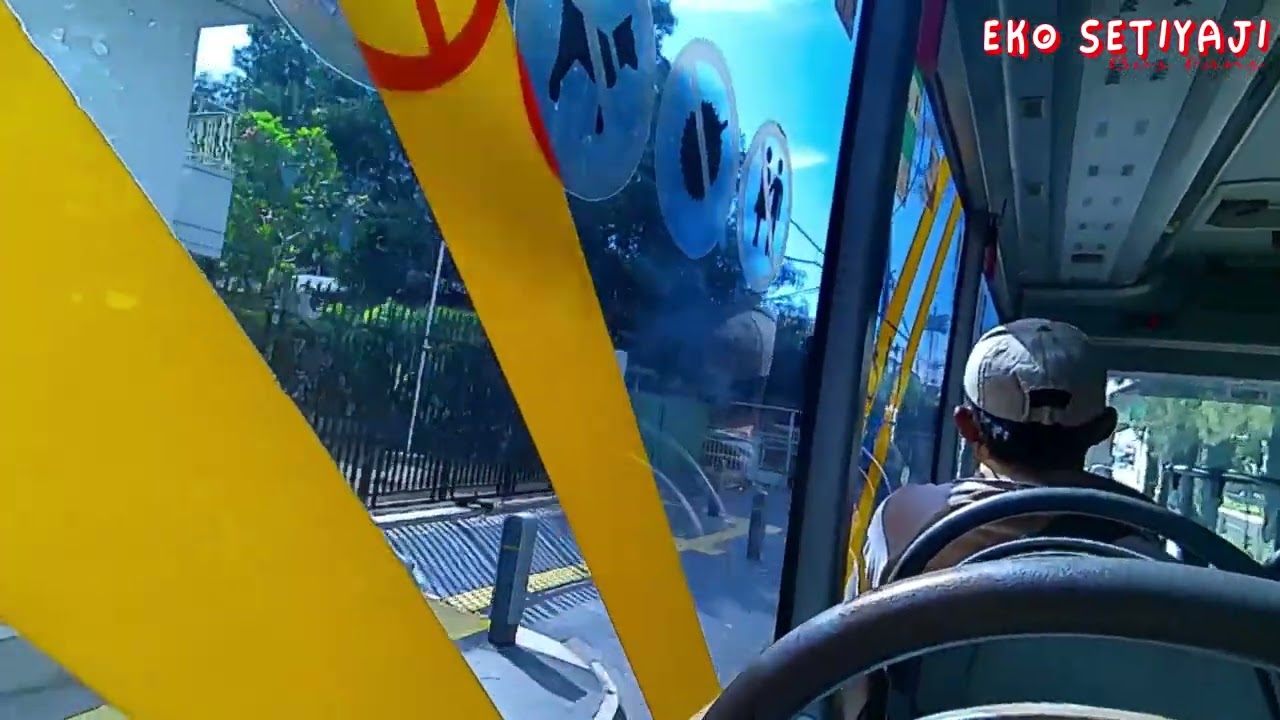 Trip pendek seru naik Minitrans di Jakarta Timur || 2M (Pulogadung - Kota)
