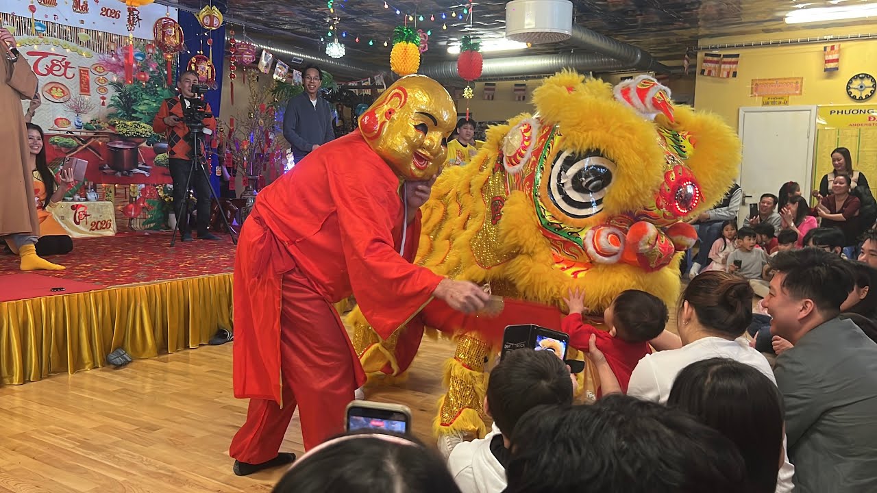 Múa lân vui tết 2026 tại chùa Đại Bi Tâm Tự 2 Thụy Điển 