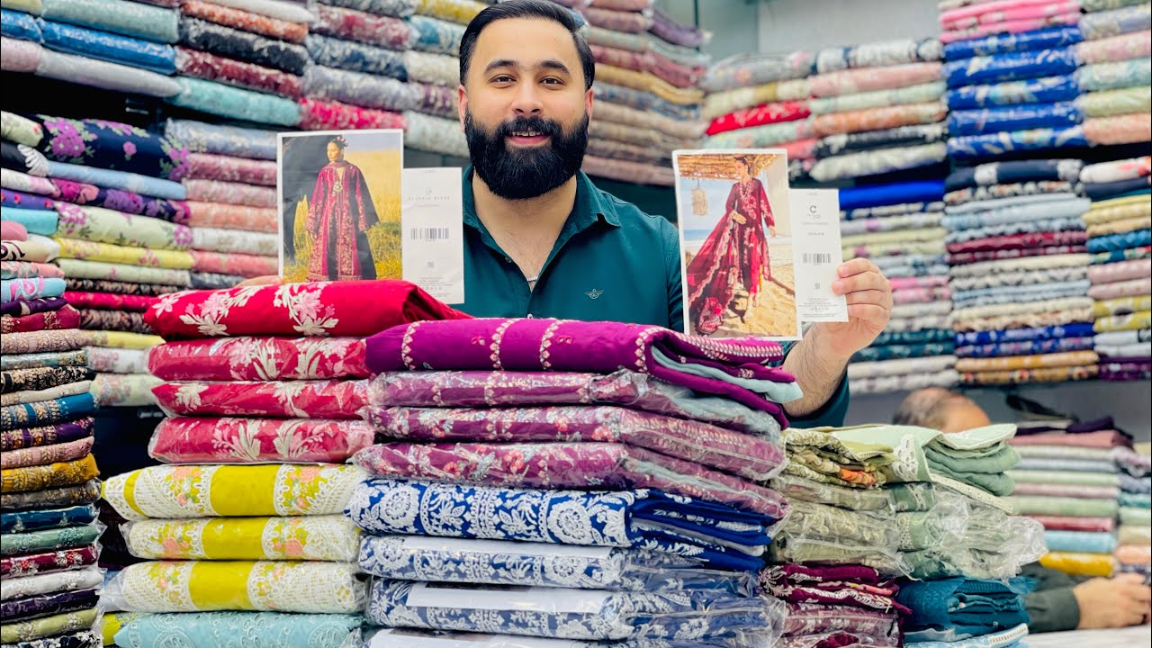 **NEW♥️ARRIVALS**👑Luxury Designer😍Lawn✅\ Beautiful🌸Summer Collection💯\ Pakistani🌺Branded👗Lawn