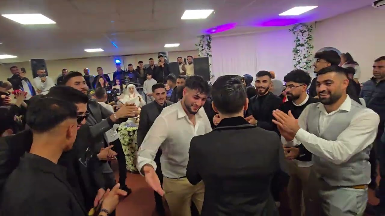 Hola Hola geçler