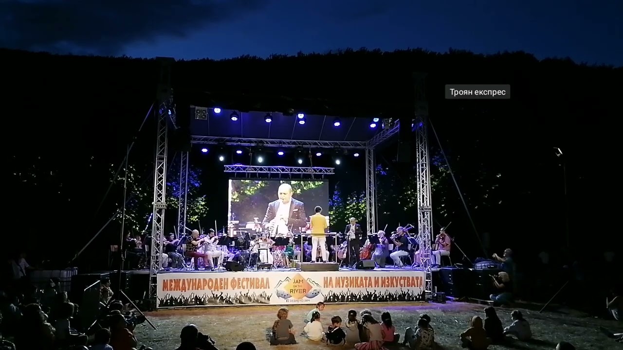 Jam on the River