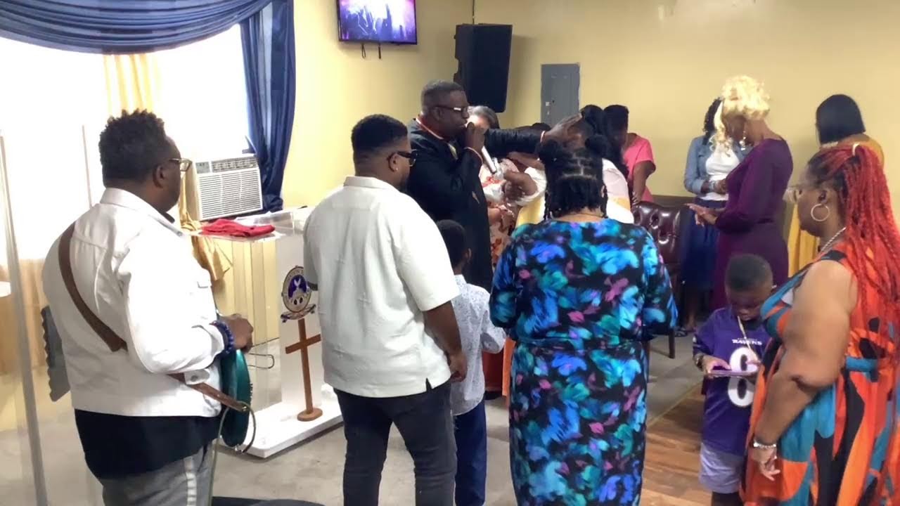 Welcome To Our Sunday Morning Worship Experience