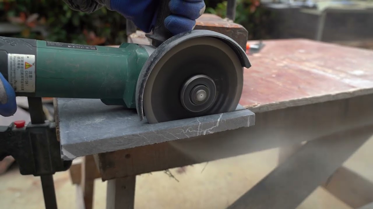 Sintering diamond saw blade