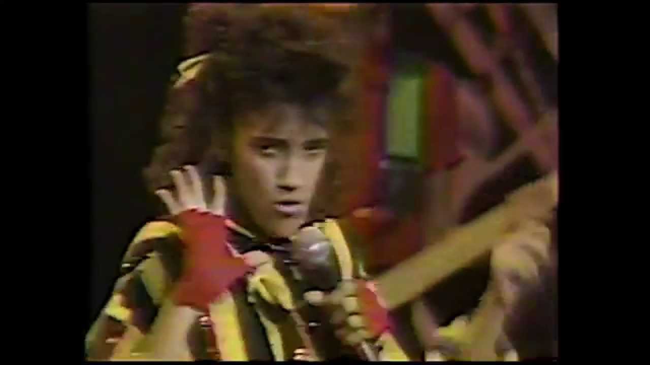 KIDS Incorporated - People Are People (Live-Look Remaster)