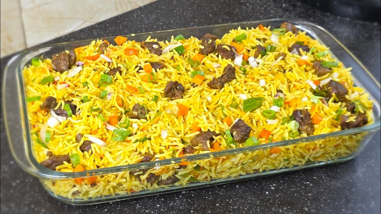 HOW TO PREPARE SIMPLE BEEF FRIED RICE/STRICTLY DISHES BY B 😋 