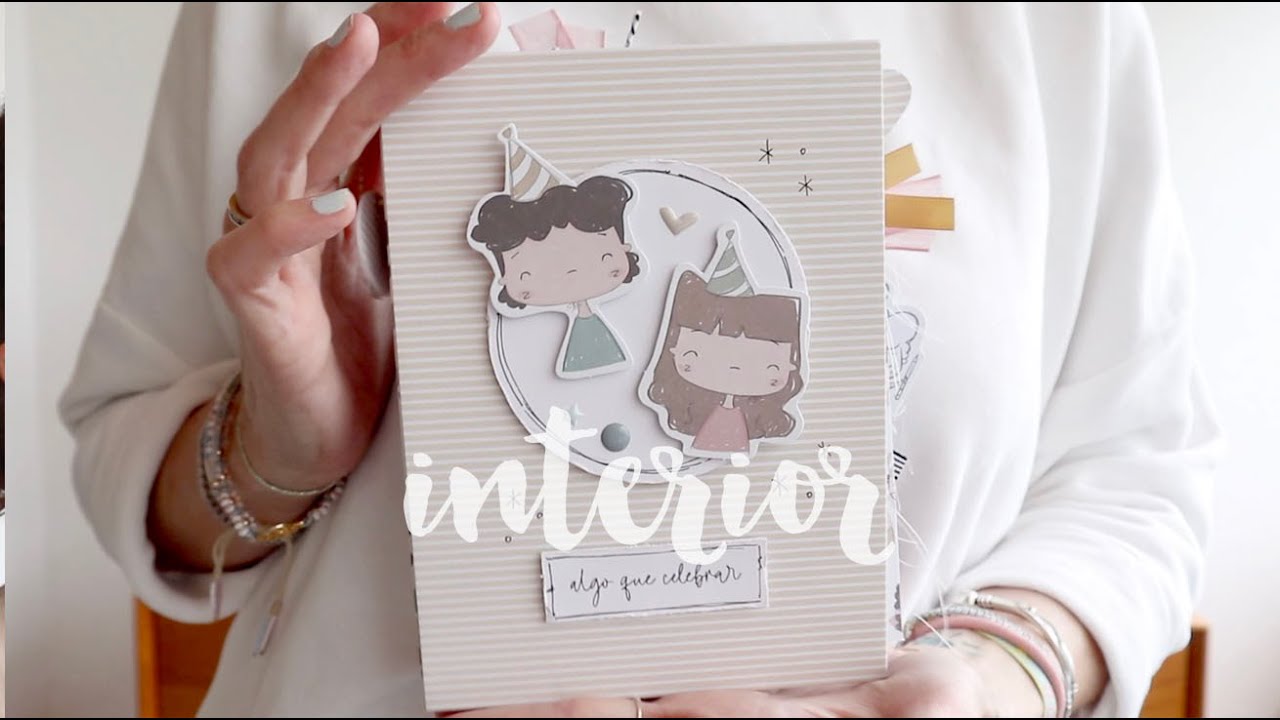 2 Interior Álbum Algo que celebrar | Tutorial scrapbooking