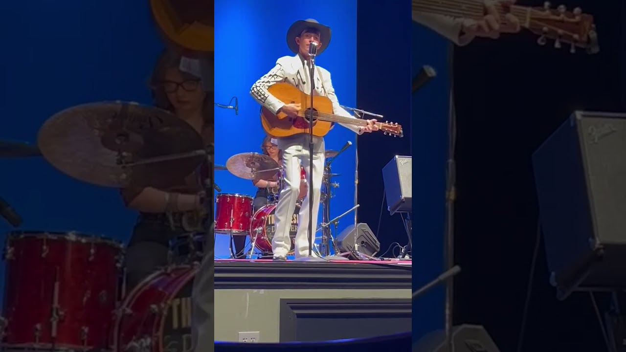 Lovesick Drifters covering the Hank Williams hit song Moanin The Blues