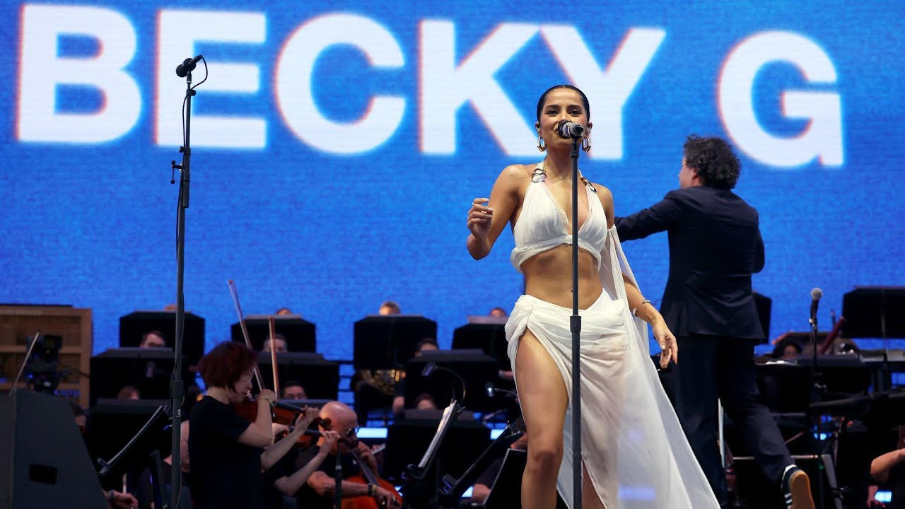 Gustavo Dudamel & LA Phil, Becky G - Shower COACHELLA WEEKEND 1 04/12/25