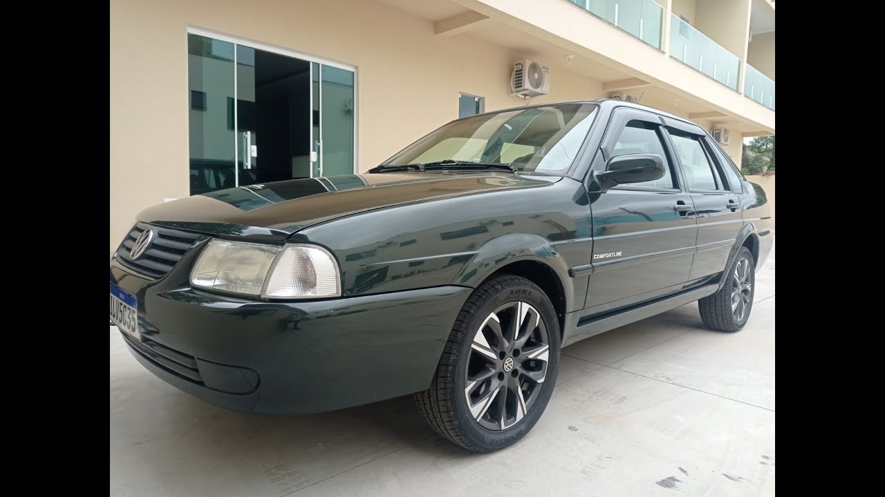 VW SANTANA 2.0 CONFORTLINE 2004 COM 29 MIL KM RODADOS.