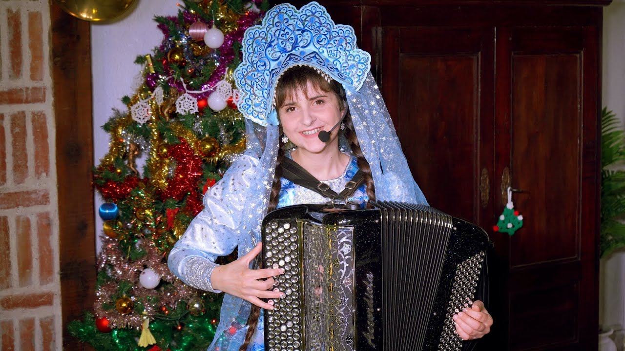🎶🎄Мини-концерт новогодних песен - Марион LMJM - Народная певица-баянистка🎄🎶