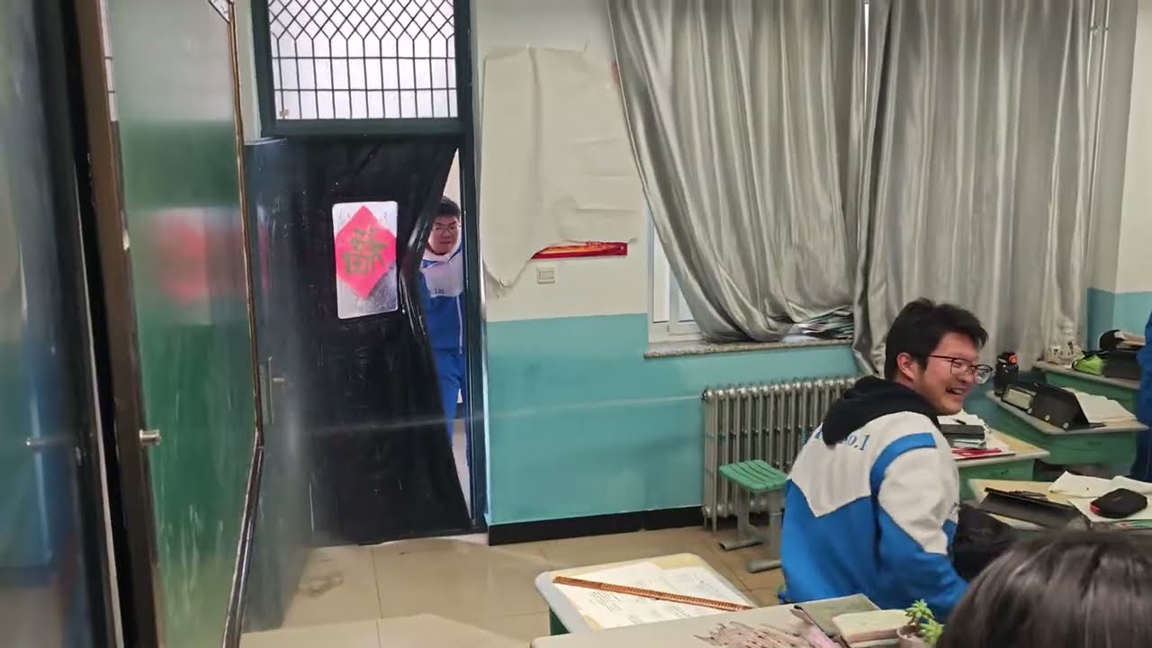 Classroom flooded by radiator leak in Ningxia, China
