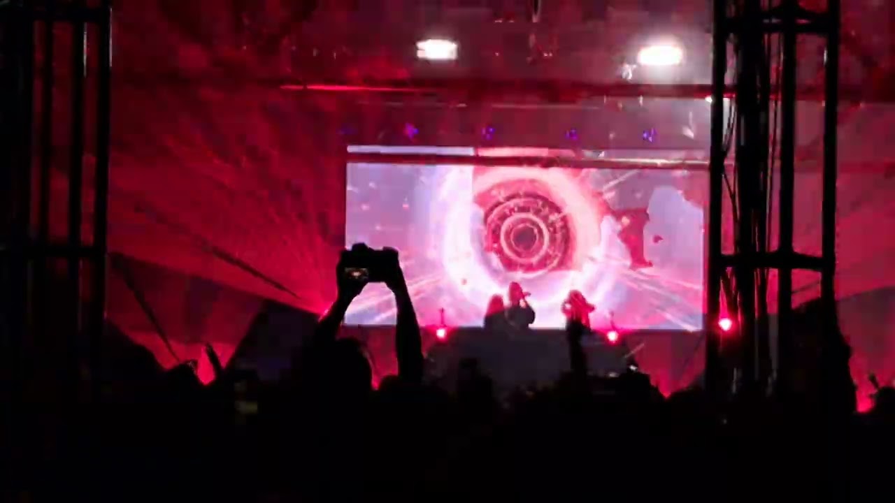 Some of Level Up b2b Zingara at The Intersection in GR