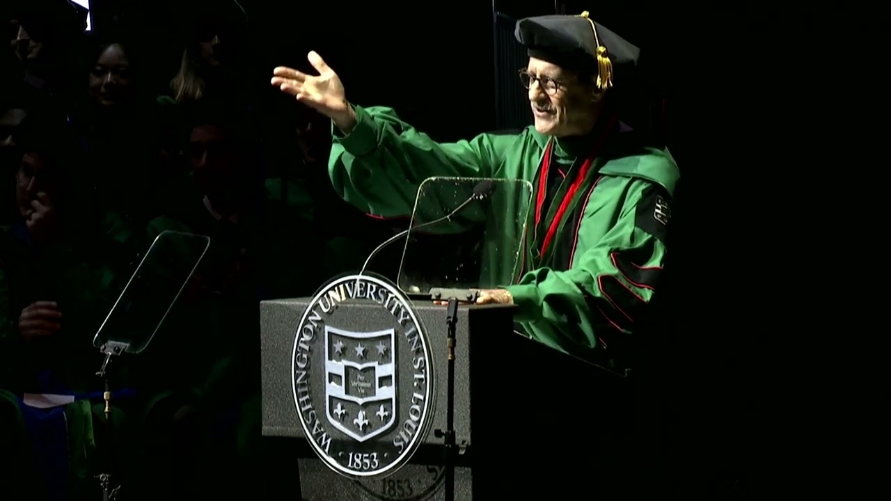 WashU Medicine Dean Addresses 2025 Graduating Students