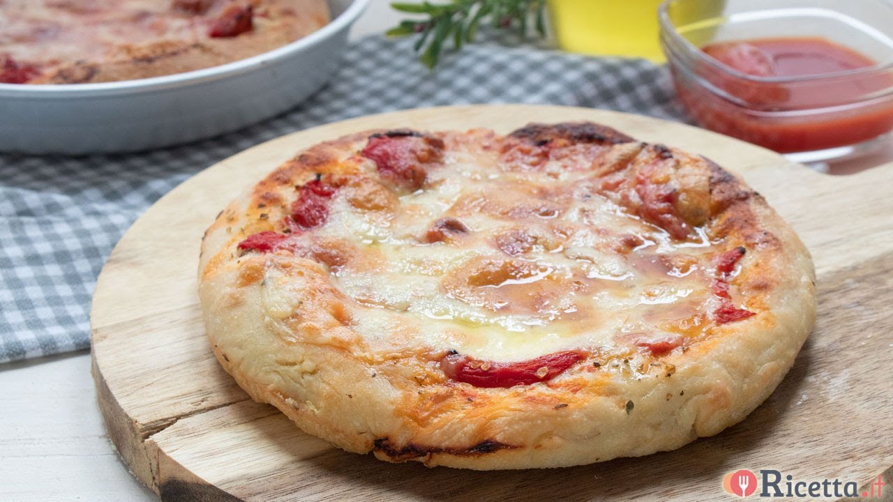 Pizza al tegamino (padellino) - Ricetta.it