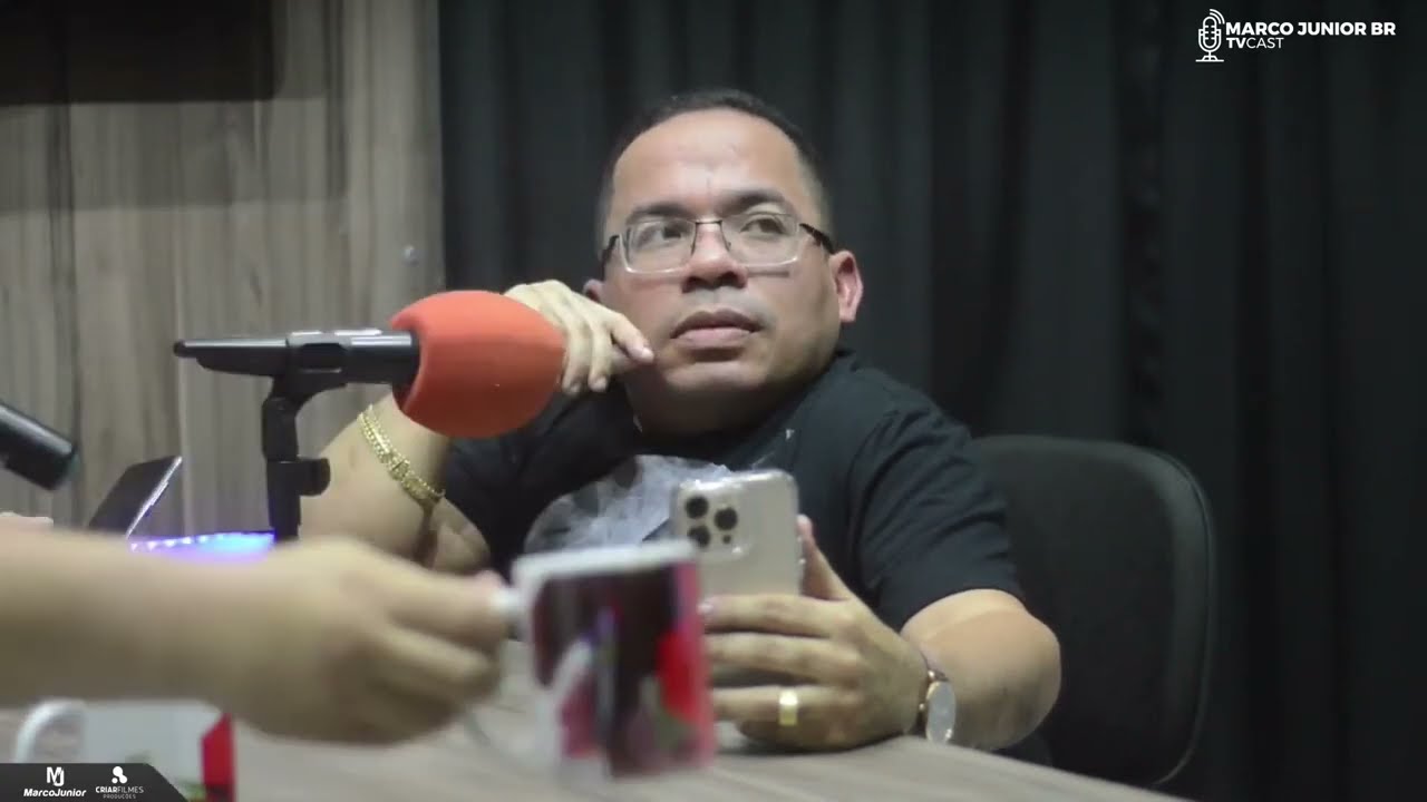 Chicão dos teclados fala sobre assedios e diz o que chama atenção dele em uma mulher