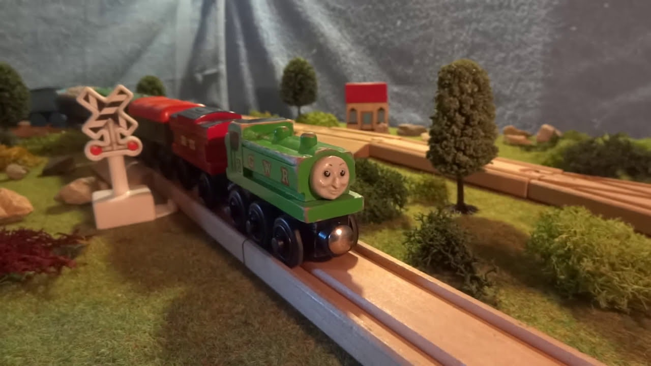 ThomasWoodenEpisodes : A Close Shave For Duck.
