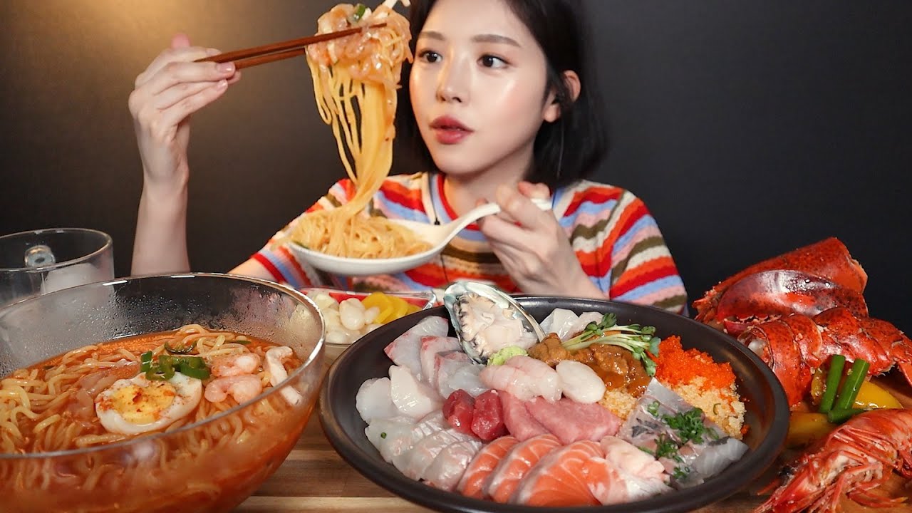 SUB)신선한 해산물 가득 회덮밥에 냉짬뽕 먹방 ! 랍스타 왕새우 버터구이까지 리얼사운드 🦐🦞 Seafood rice  lobster prawn mukbang ASMR