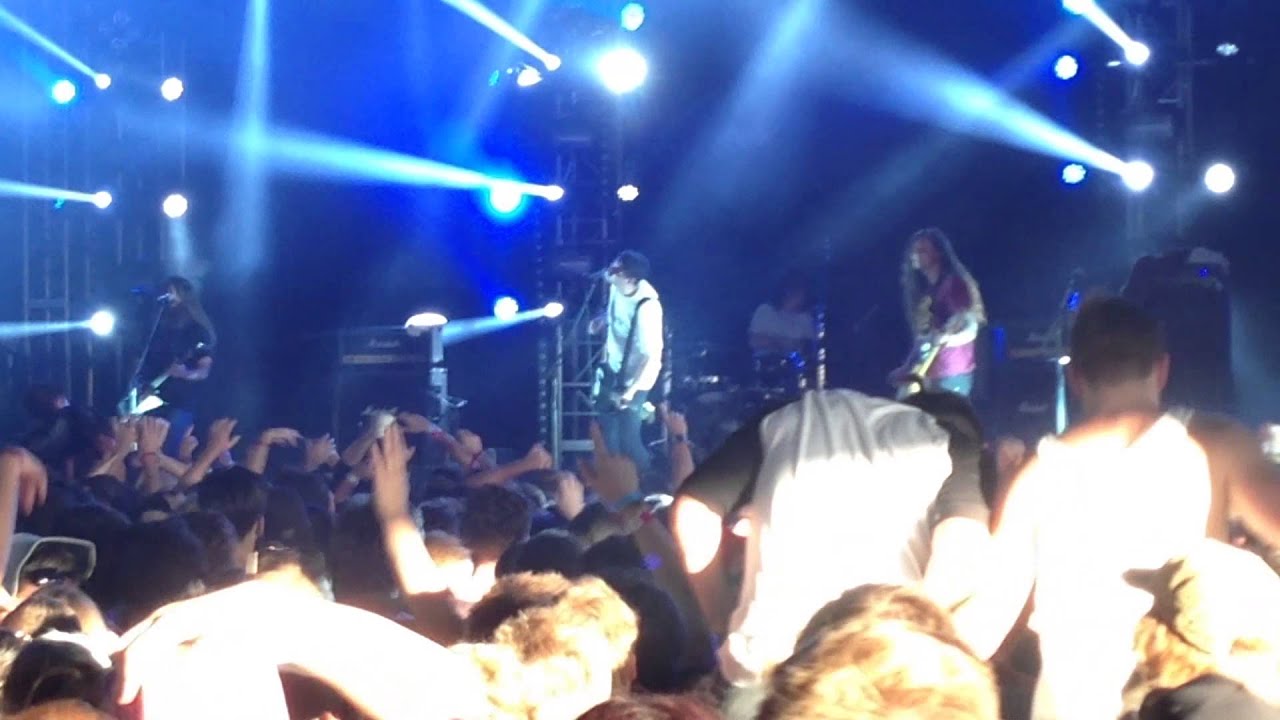 Violent Soho - Covered In Chrome LIVE @ Groovin the Moo, Bunbury 2014