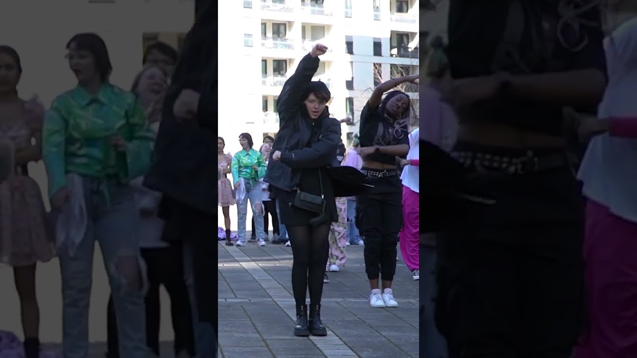 IG: @superbatsie | Random Dance Game | Stuttgart | 25.03.2023