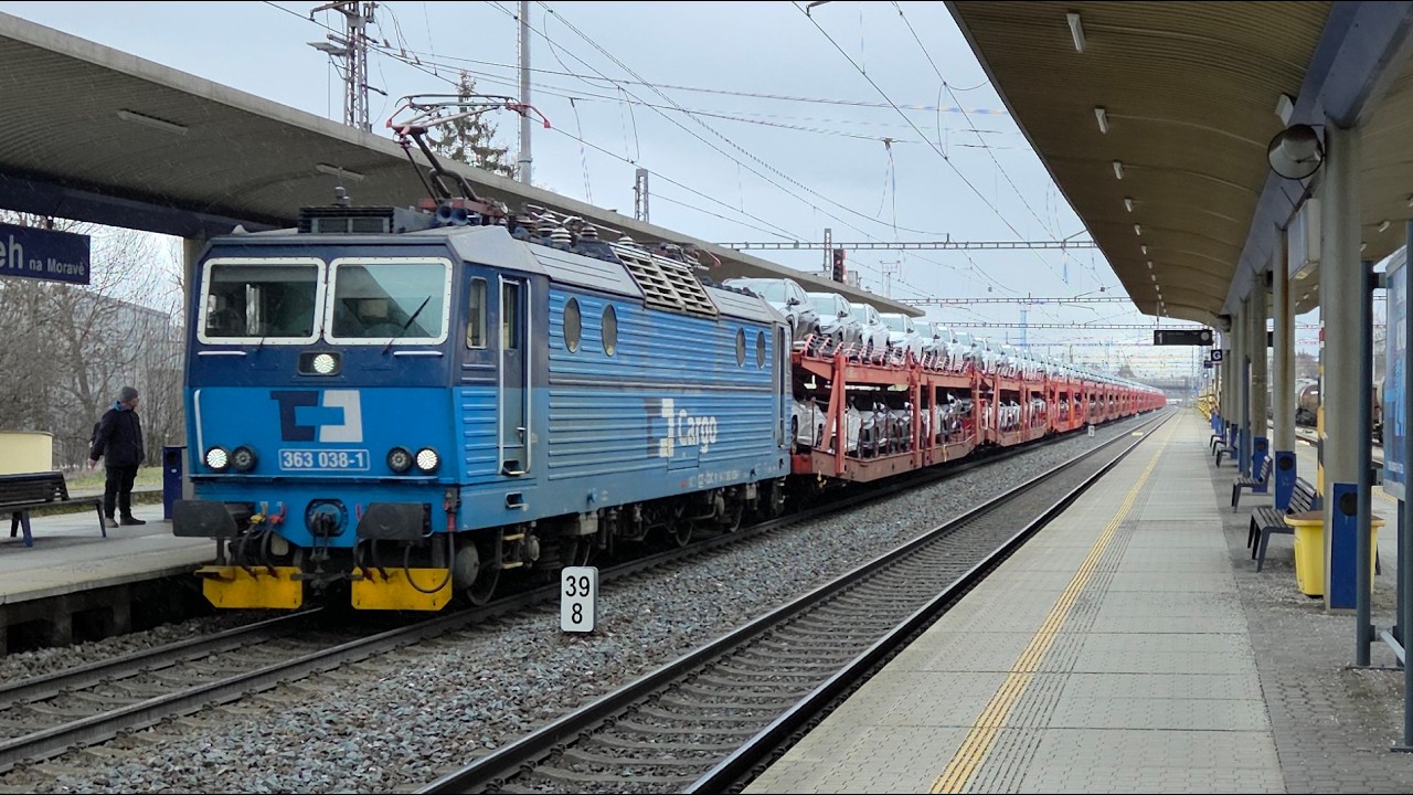 ČDC 363 038 komt door Zábřeh na Moravě