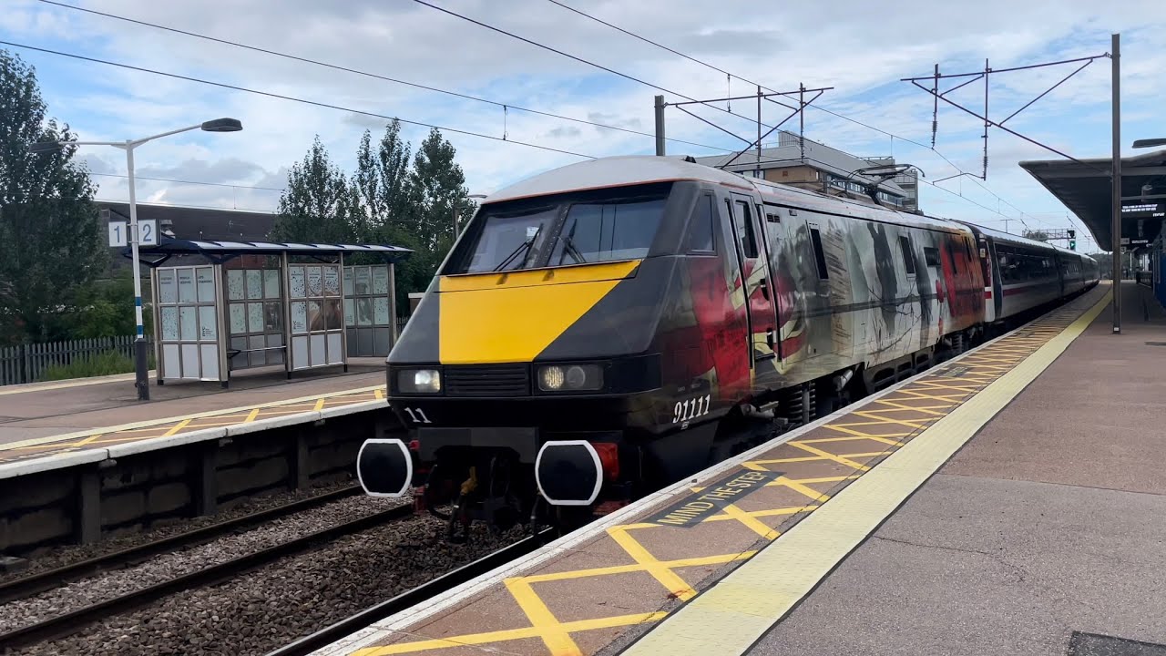 Rush Hour Trains at Potters Bar
