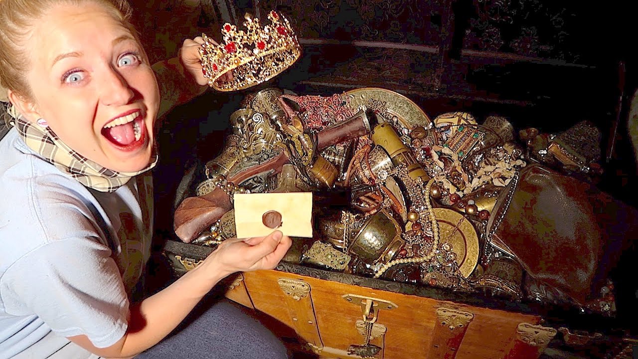 WE FOUND ANOTHER REAL TREASURE CHEST! EVEN MORE EPIC TREASURE HUNT!