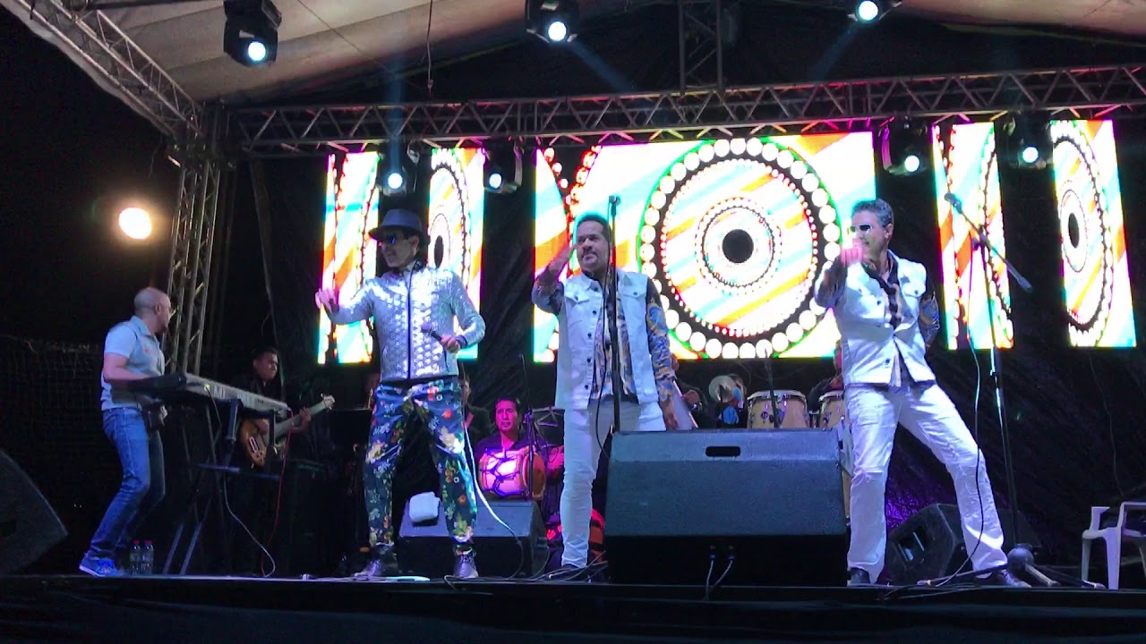 Jossie Esteban - El Moreno