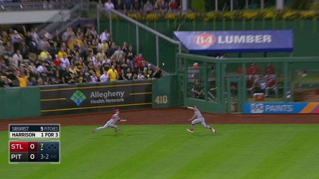 STL@PIT: Piscotty injured on Bourjos' diving catch