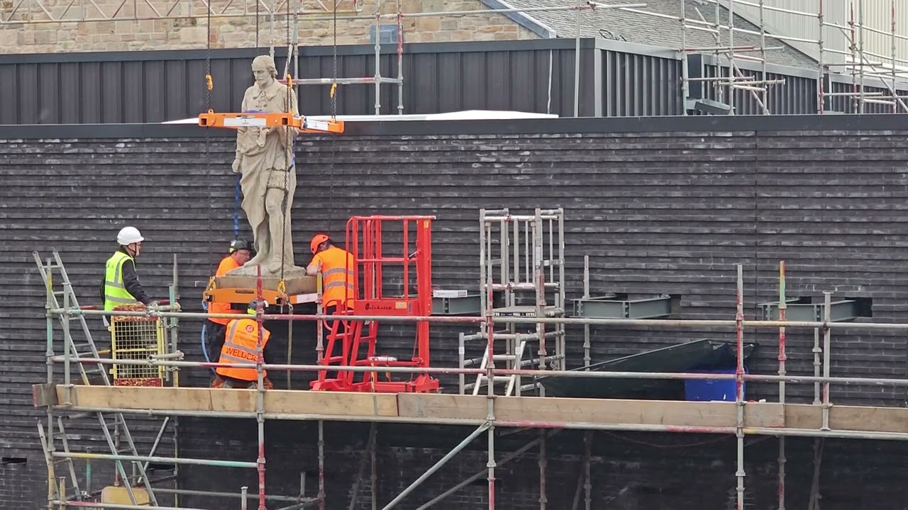William Shakespeare is going back up onto the Citizens Theatre