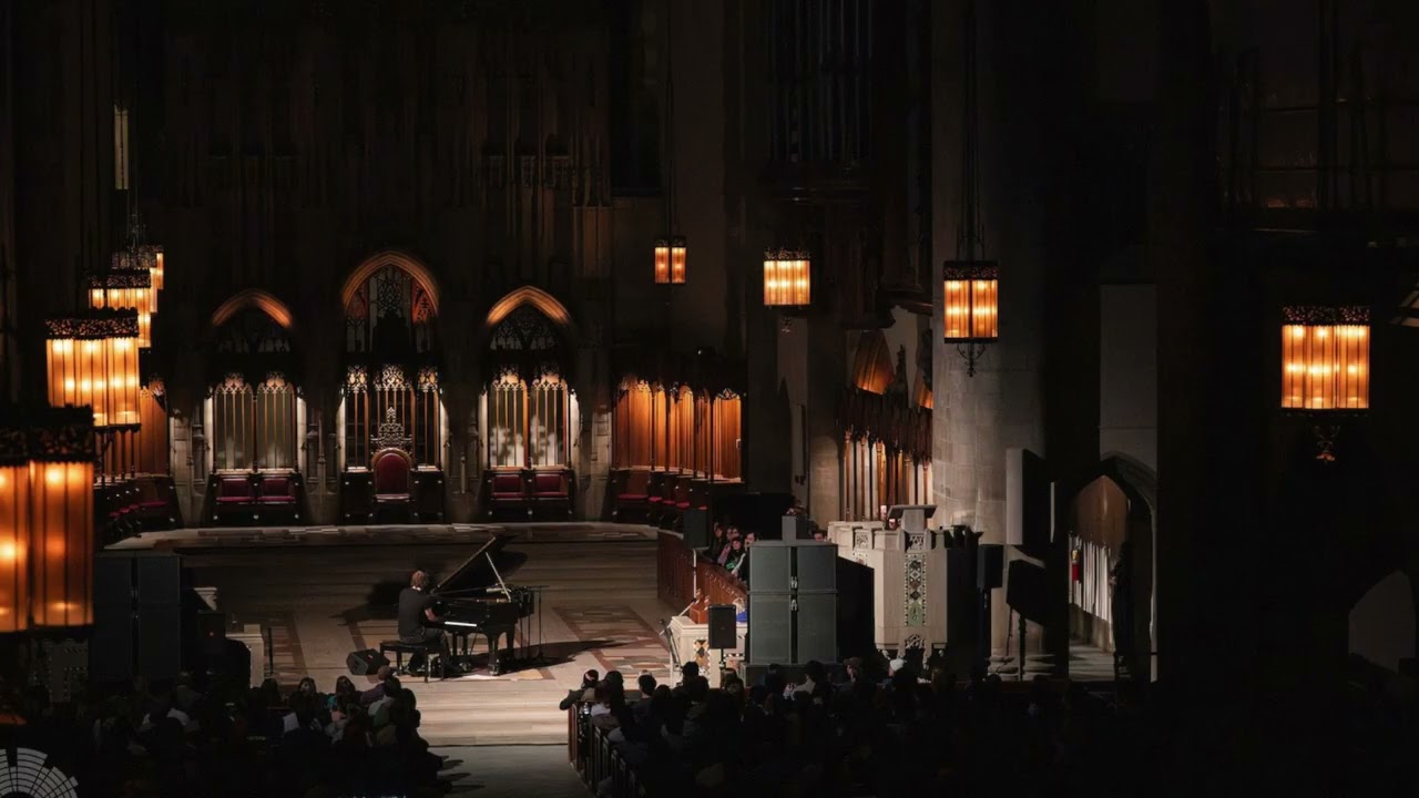 CAMERON WINTER ROCKEFELLER MEMORIAL CHAPEL, CHICAGO 121725   HD 1080p