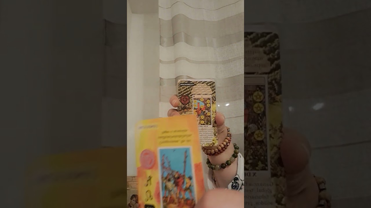 Nu v a lăsa garda jos!  Vă ❤️ Luptă pentru fericirea voastră.❤️cineva nu vă vrea împreună.🔮#tarot# 