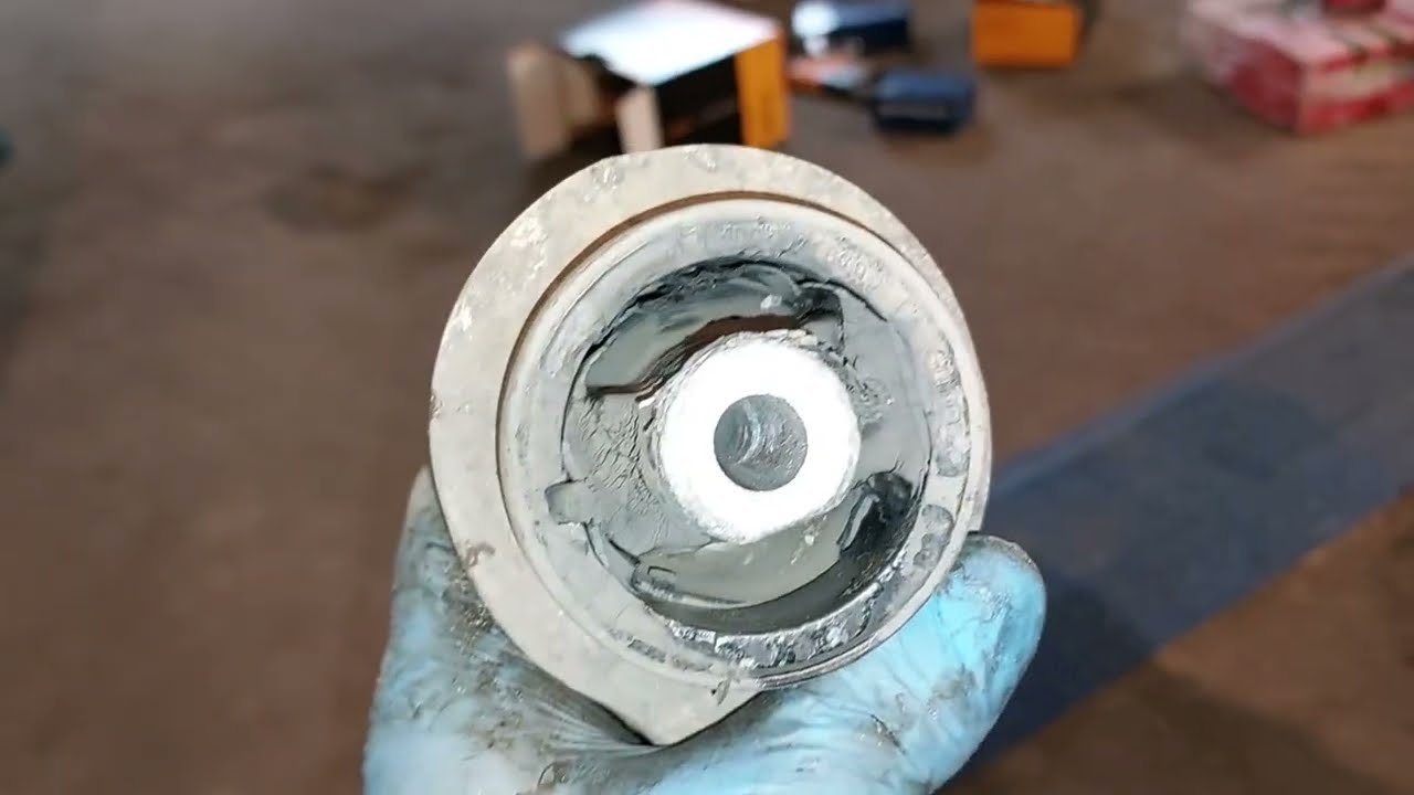 Înlocuire brațe suspensie Audi A4 b6! Tampoane motor sparte!!